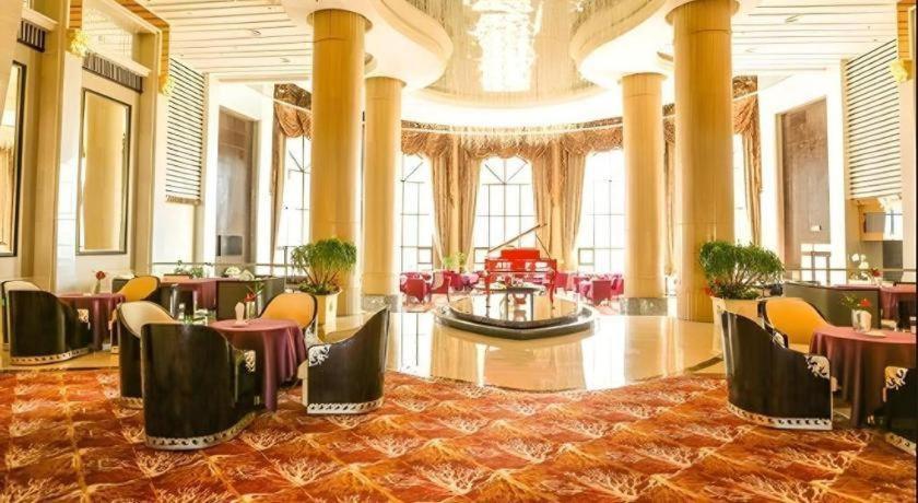 Country Garden Phoenix Hotel 선양 외부 사진