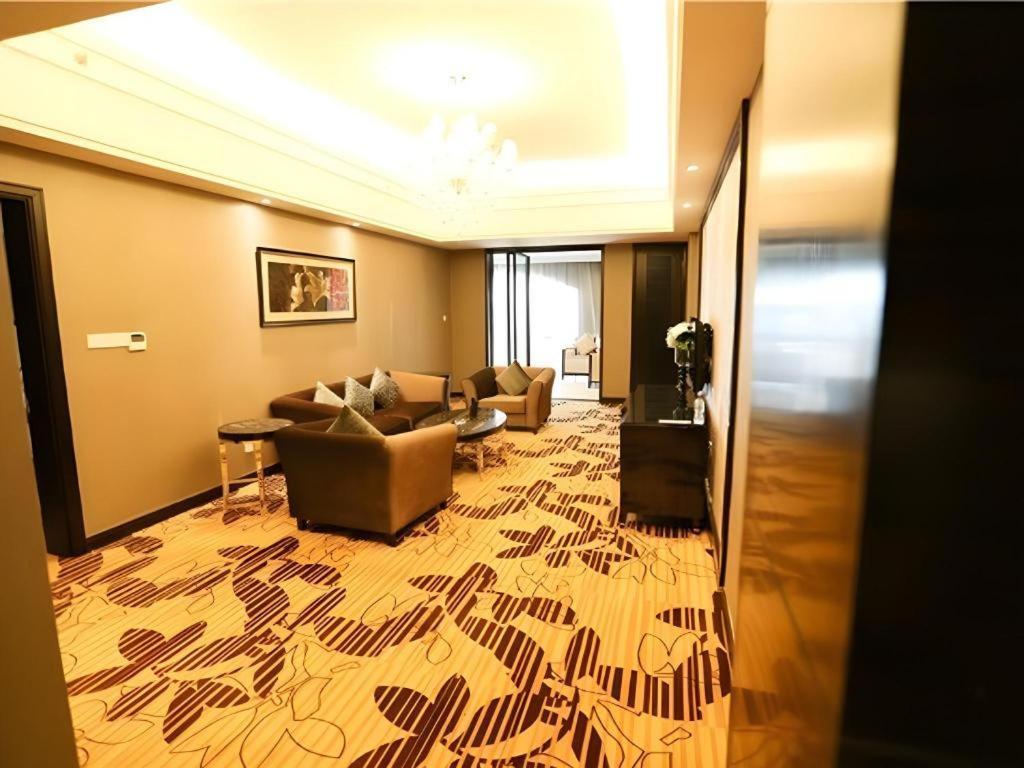 Country Garden Phoenix Hotel 선양 외부 사진
