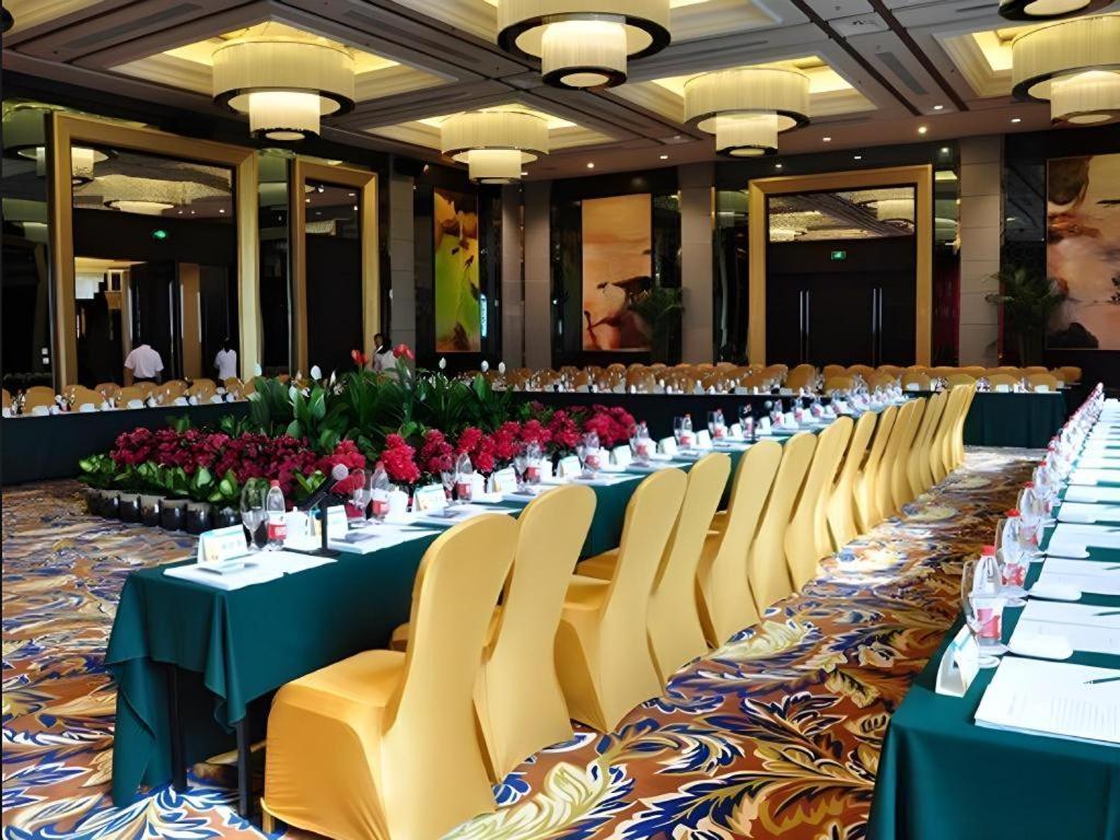 Country Garden Phoenix Hotel 선양 외부 사진